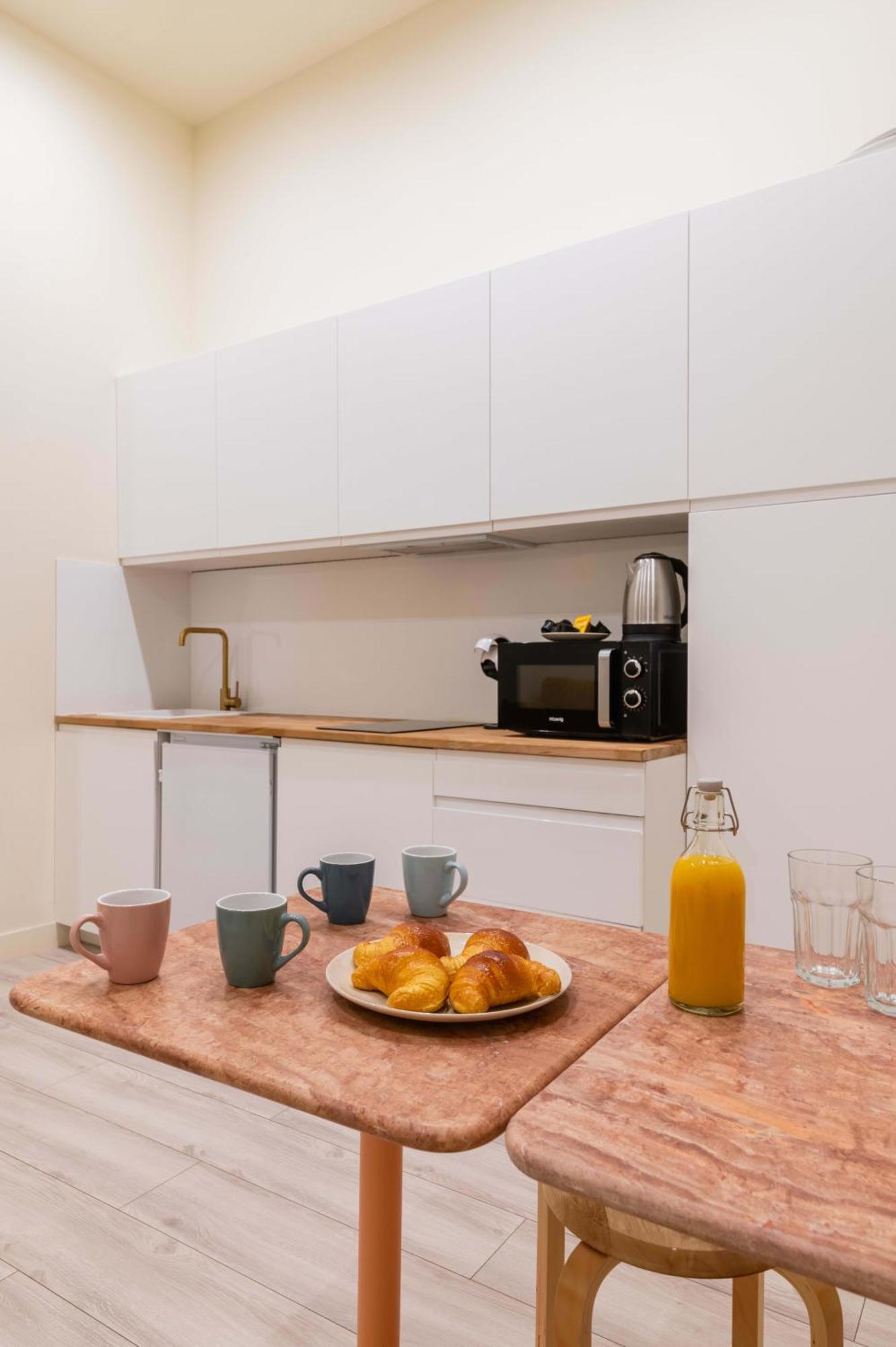 Charmant Appartement Moderne Haut Marais - 4P - Flat-Guest Paris Eksteriør bilde